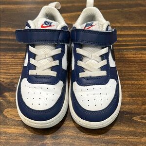 Nike Kids' Navy and White Sneakers